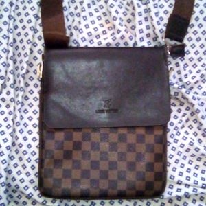 Louis vuitton men's bag